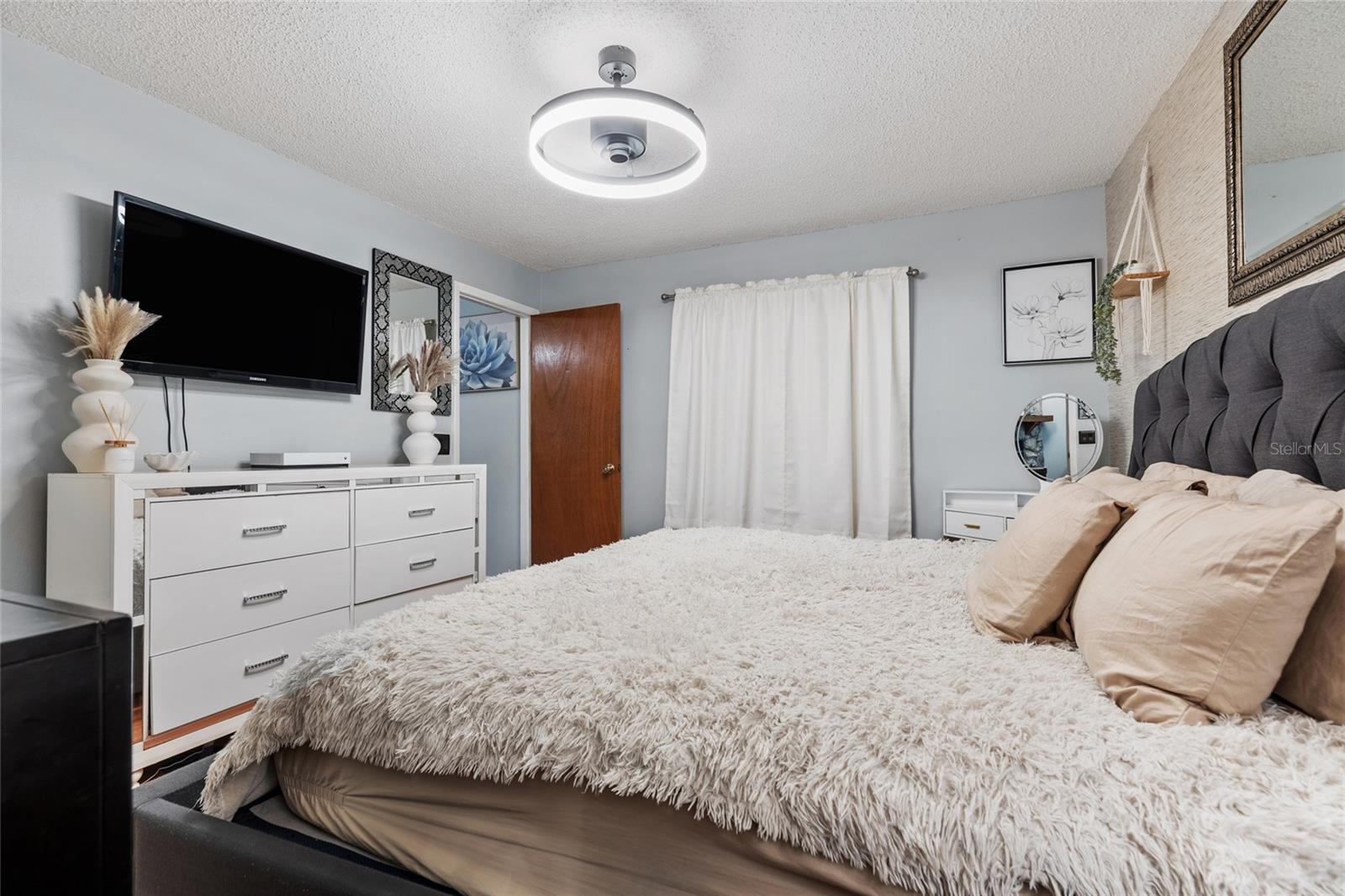 3753 MERIDEAN PL — photo 16