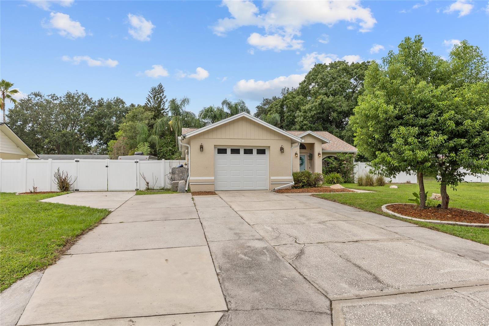3753 MERIDEAN PL — photo 33