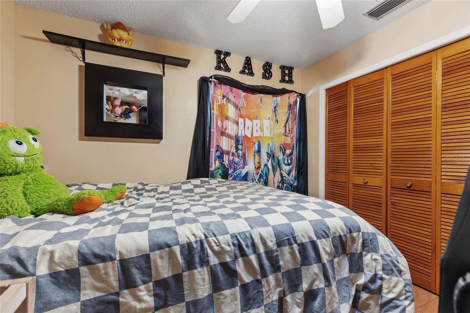 3753 MERIDEAN PL — photo 22