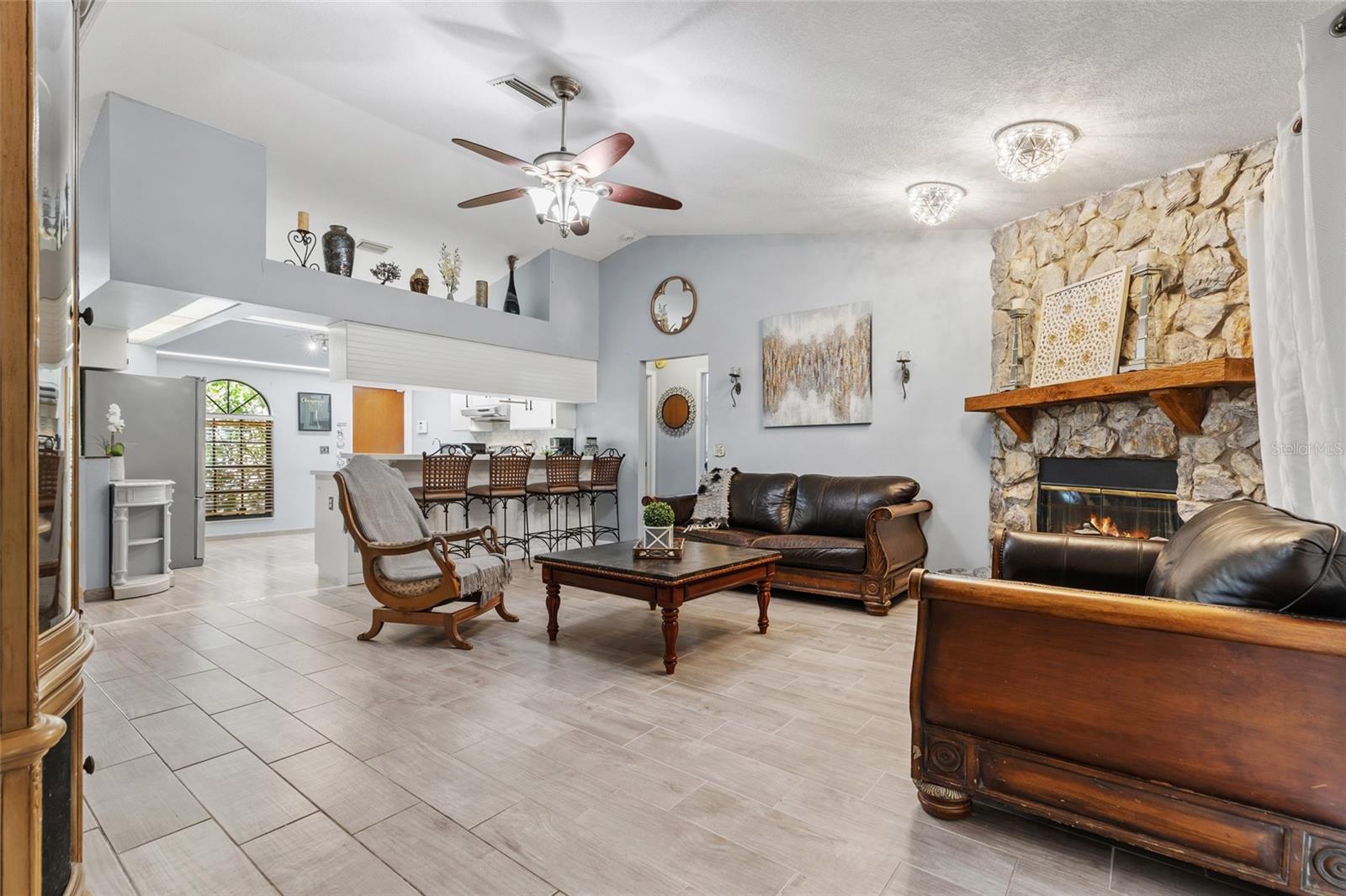 3753 MERIDEAN PL — photo 7