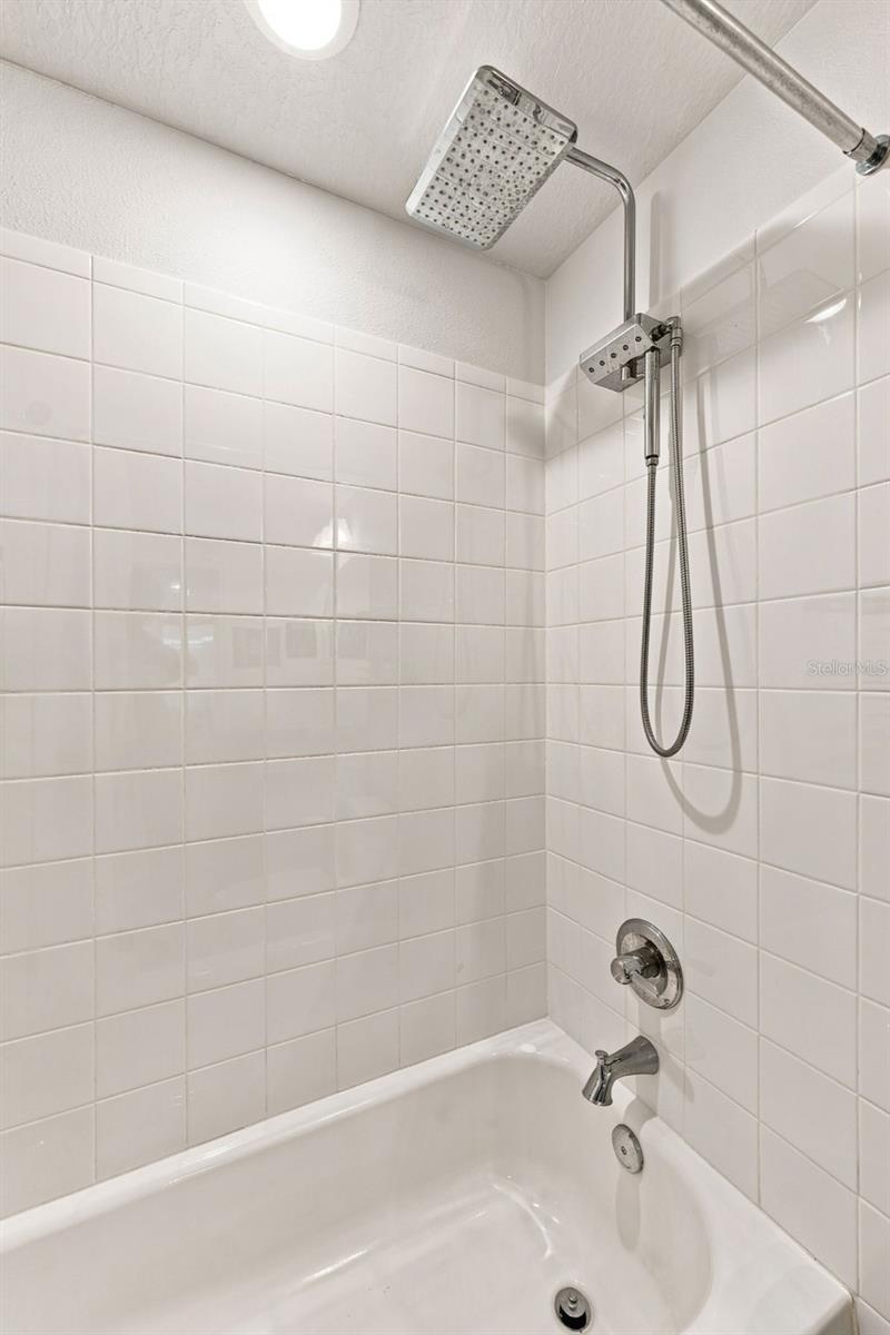 6136 VOYAGERS PL — photo 25