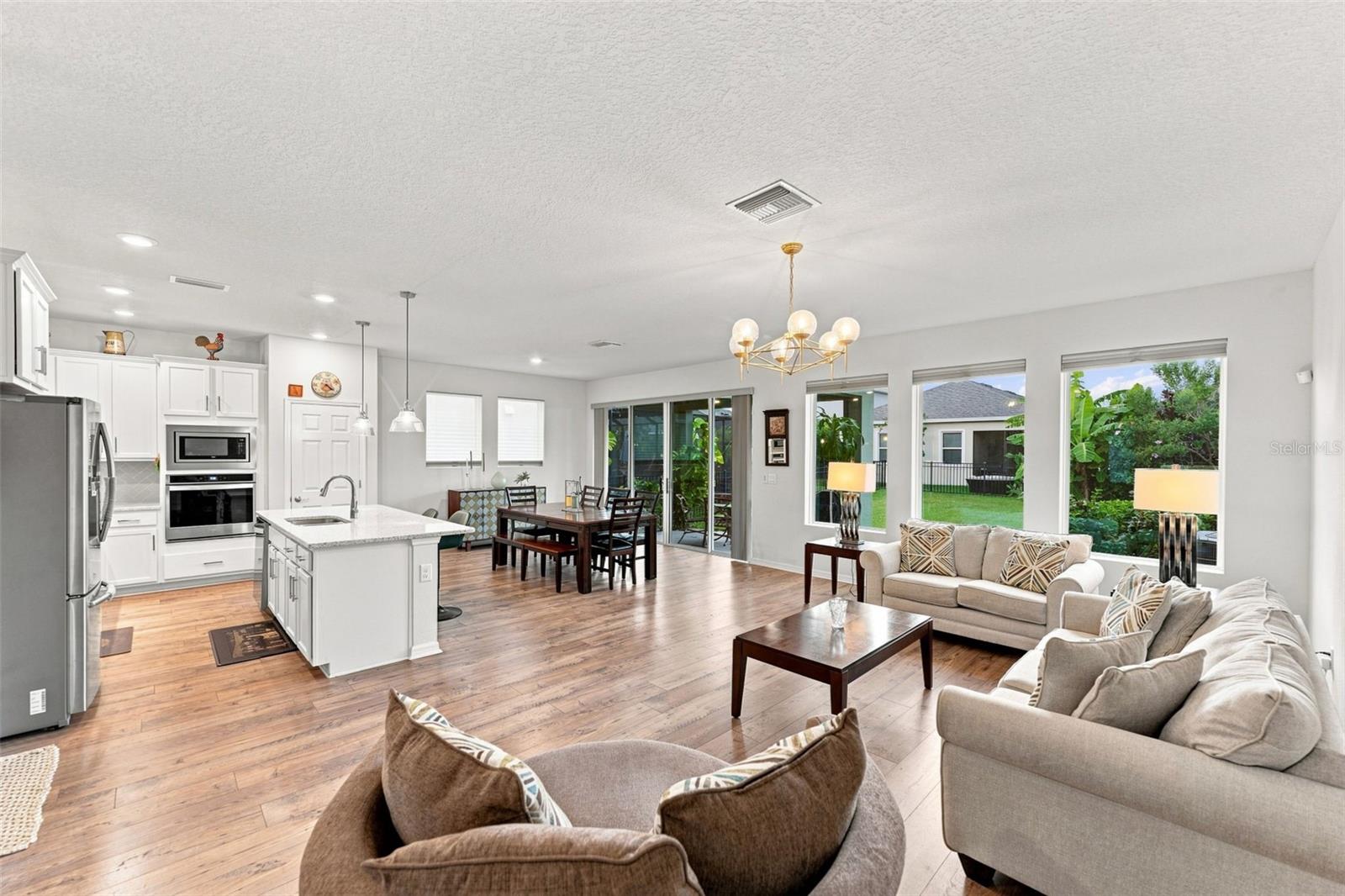 6136 VOYAGERS PL — photo 4