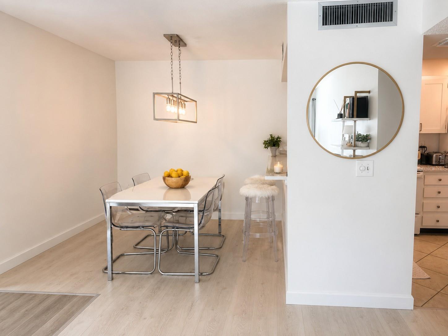 3221 BENEVA RD #204 — photo 4