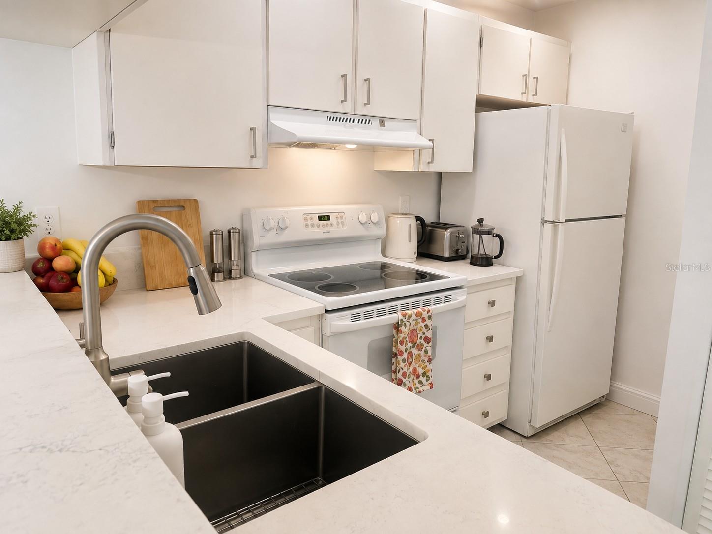 3221 BENEVA RD #204 — photo 6