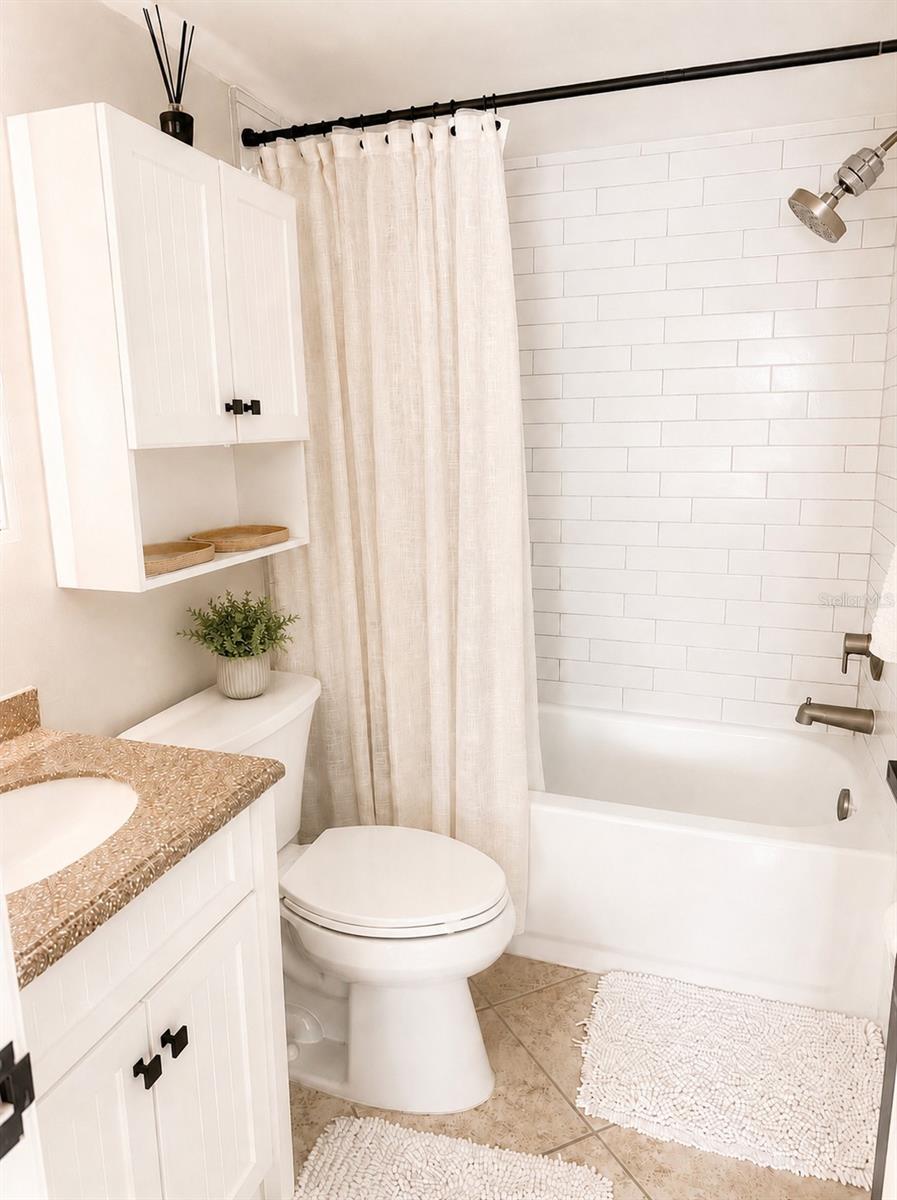 3221 BENEVA RD #204 — photo 8