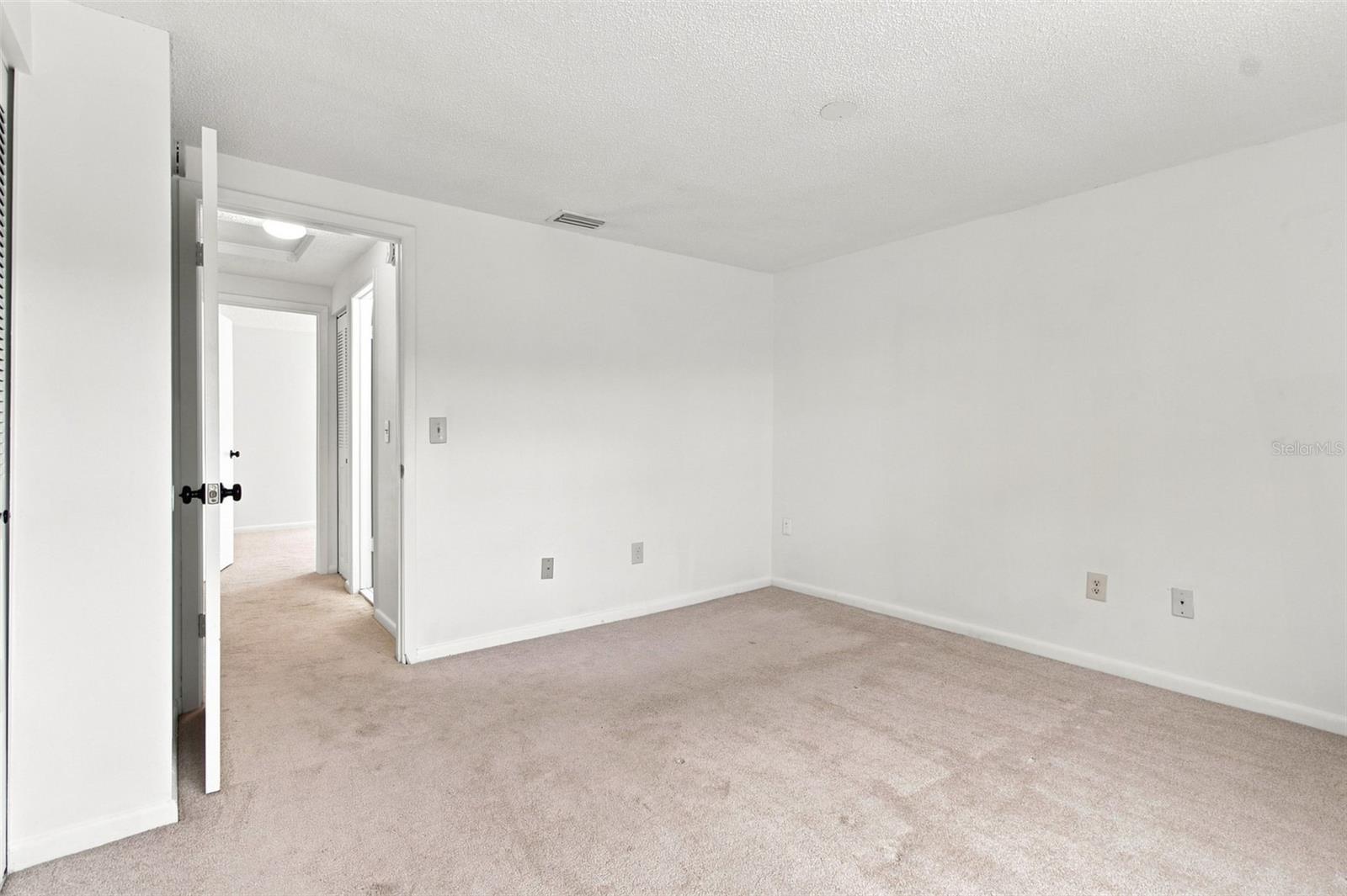 5123 NORTHDALE BLVD — photo 11