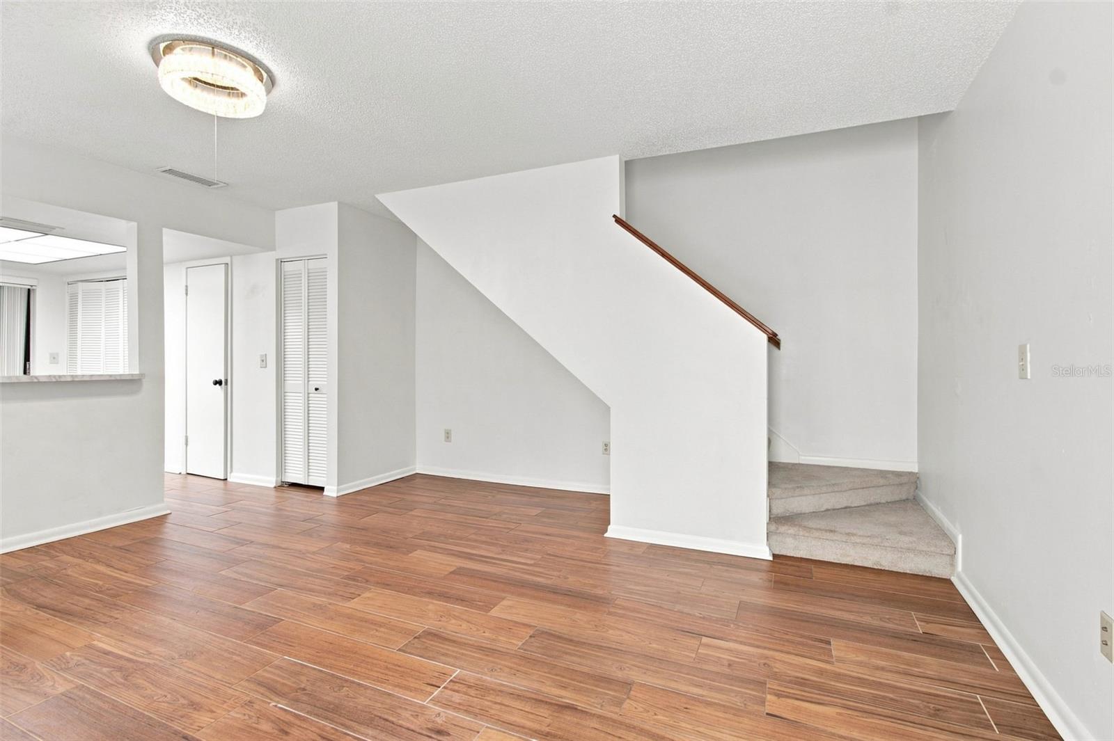 5123 NORTHDALE BLVD — photo 4