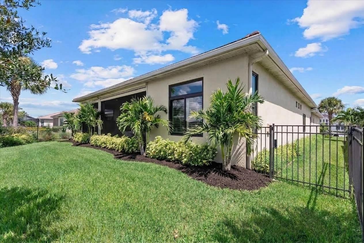 4823 PASTEL CT — photo 37