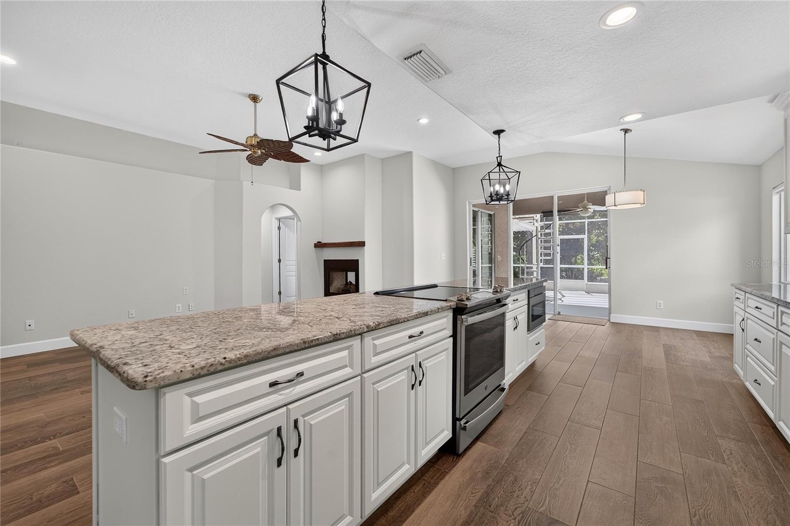 6106 CHALON CT — photo 14