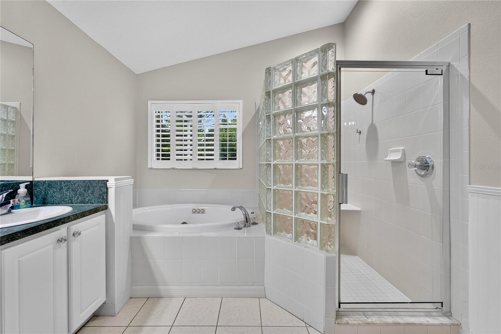 6106 CHALON CT — photo 22