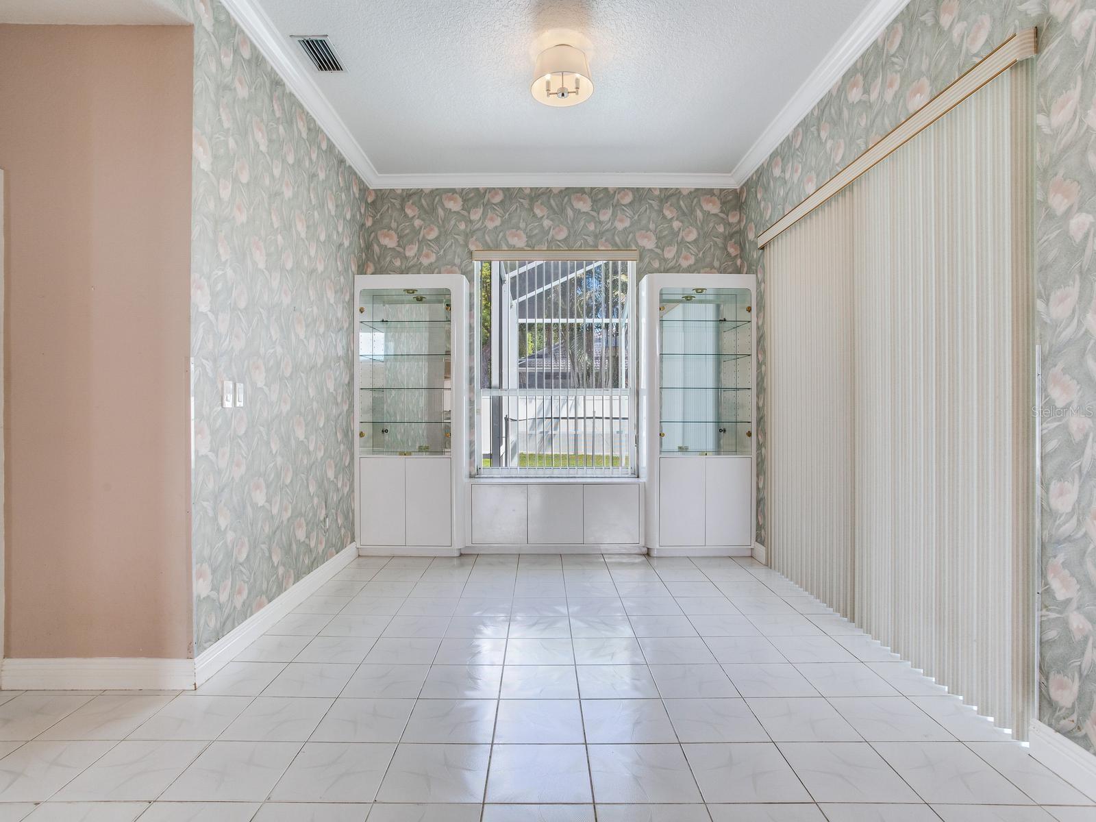 11581 SHELLY CIR — photo 20
