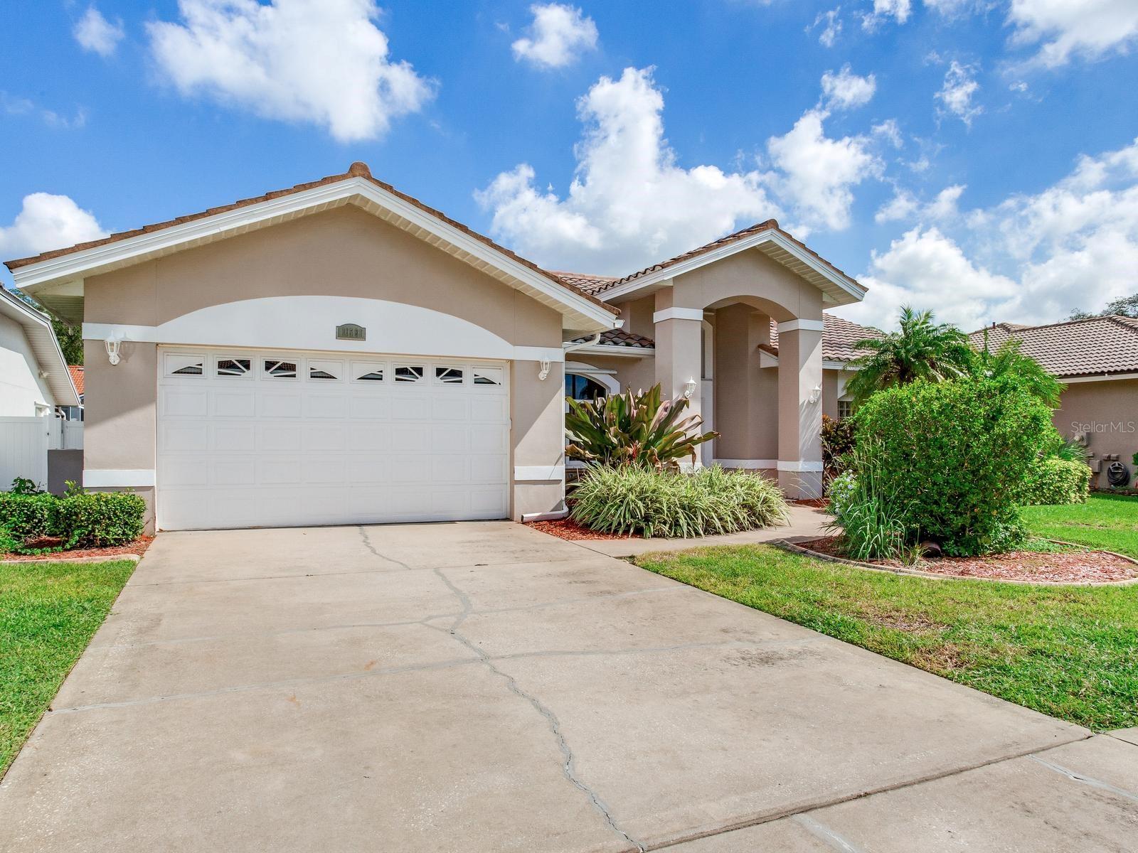 11581 SHELLY CIR — photo 6