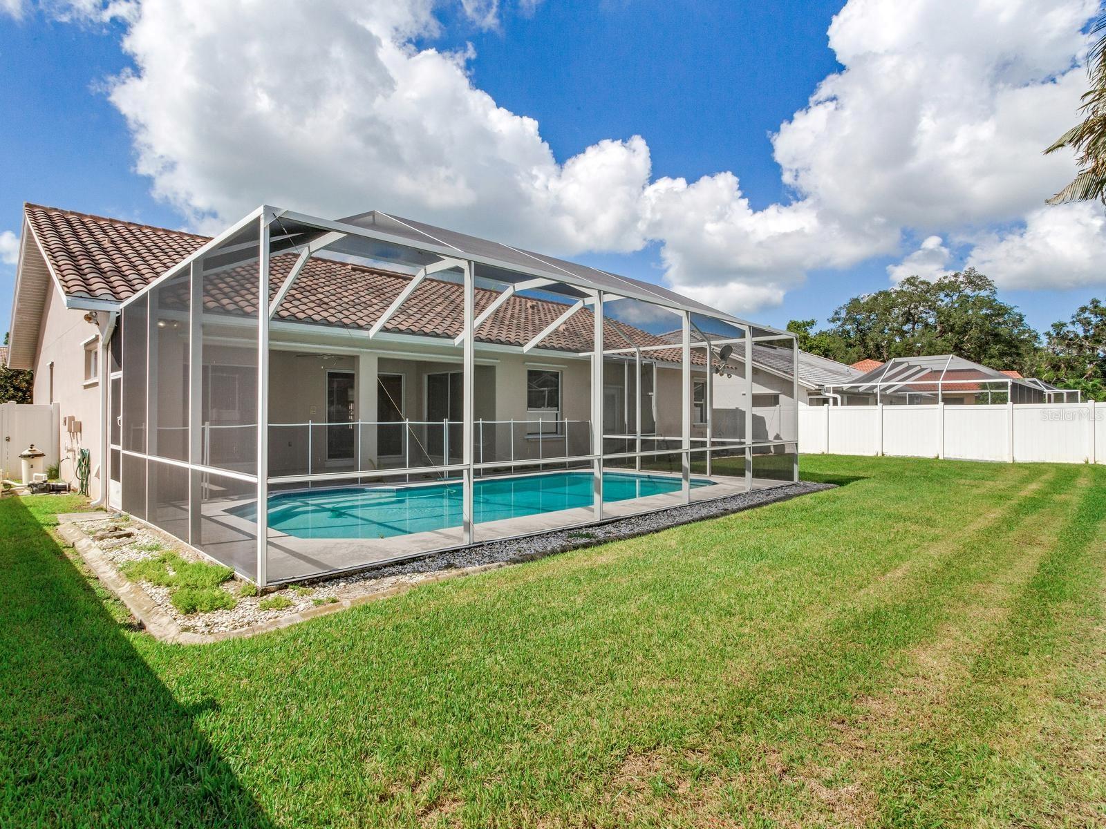 11581 SHELLY CIR — photo 42