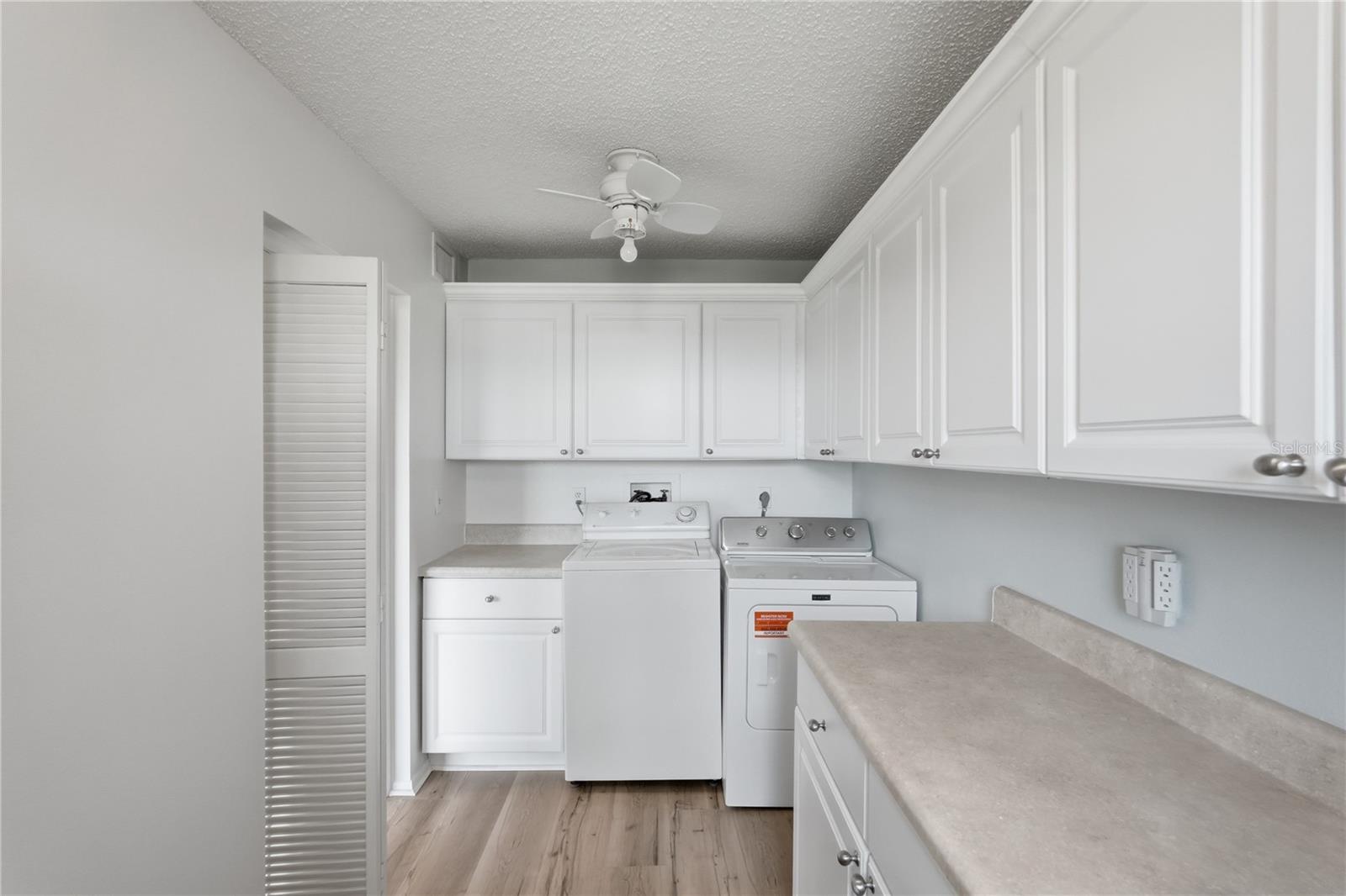 8174 TERRACE GARDEN DR N #507 — photo 26