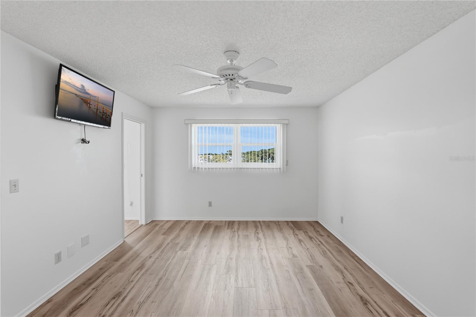 8174 TERRACE GARDEN DR N #507 — photo 20