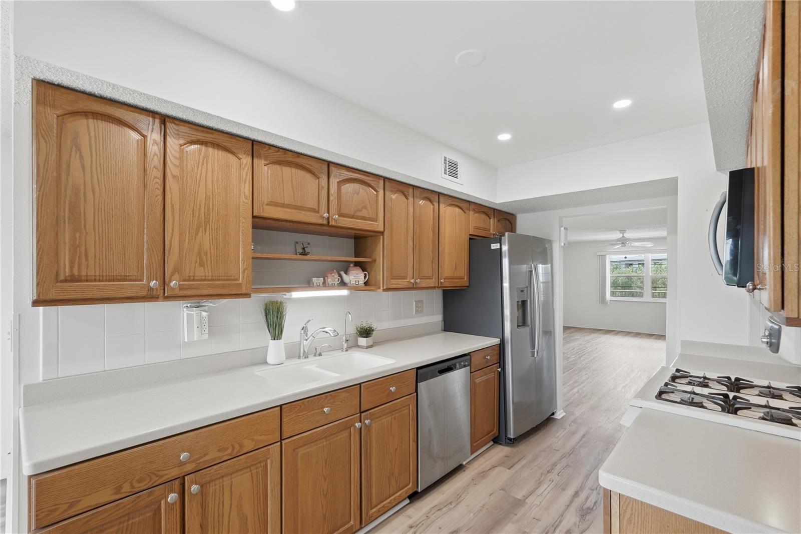 8174 TERRACE GARDEN DR N #507 — photo 13