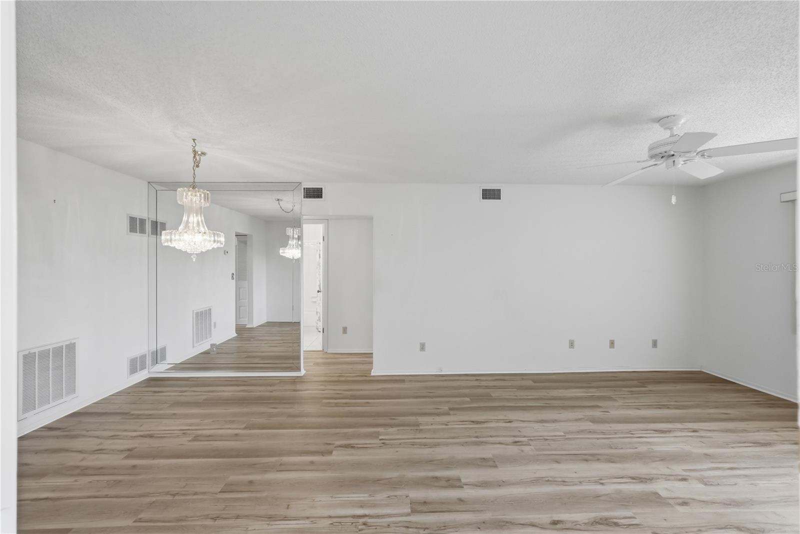 8174 TERRACE GARDEN DR N #507 — photo 18