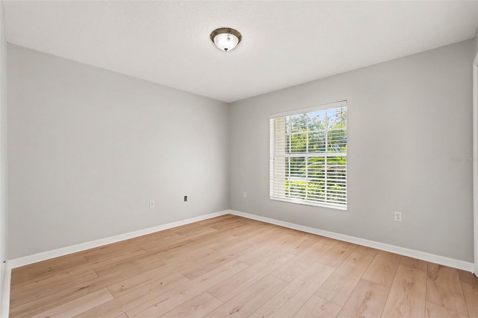 10223 COLLAR DR — photo 20