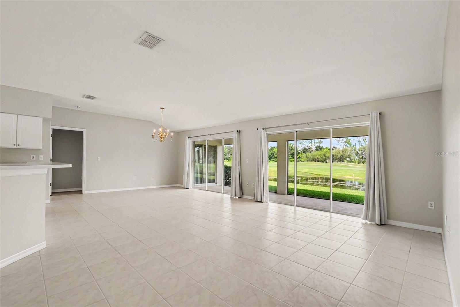 10223 COLLAR DR — photo 8