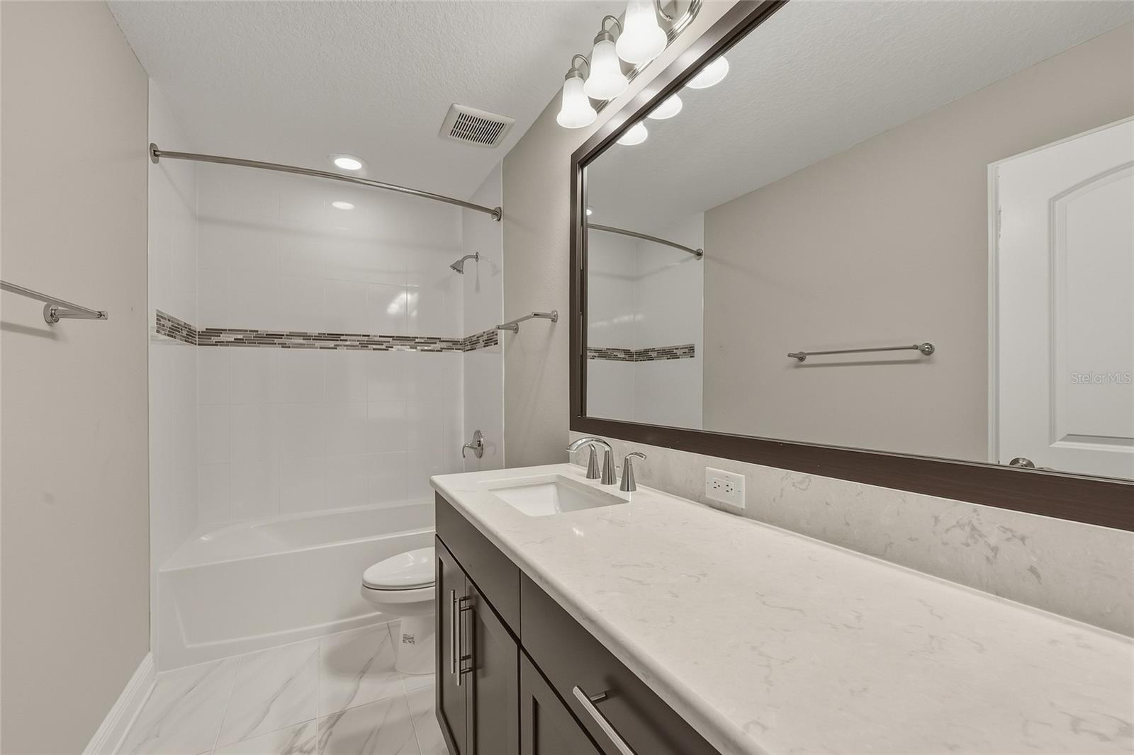 10702 PLEASANT KNOLL DR — photo 34