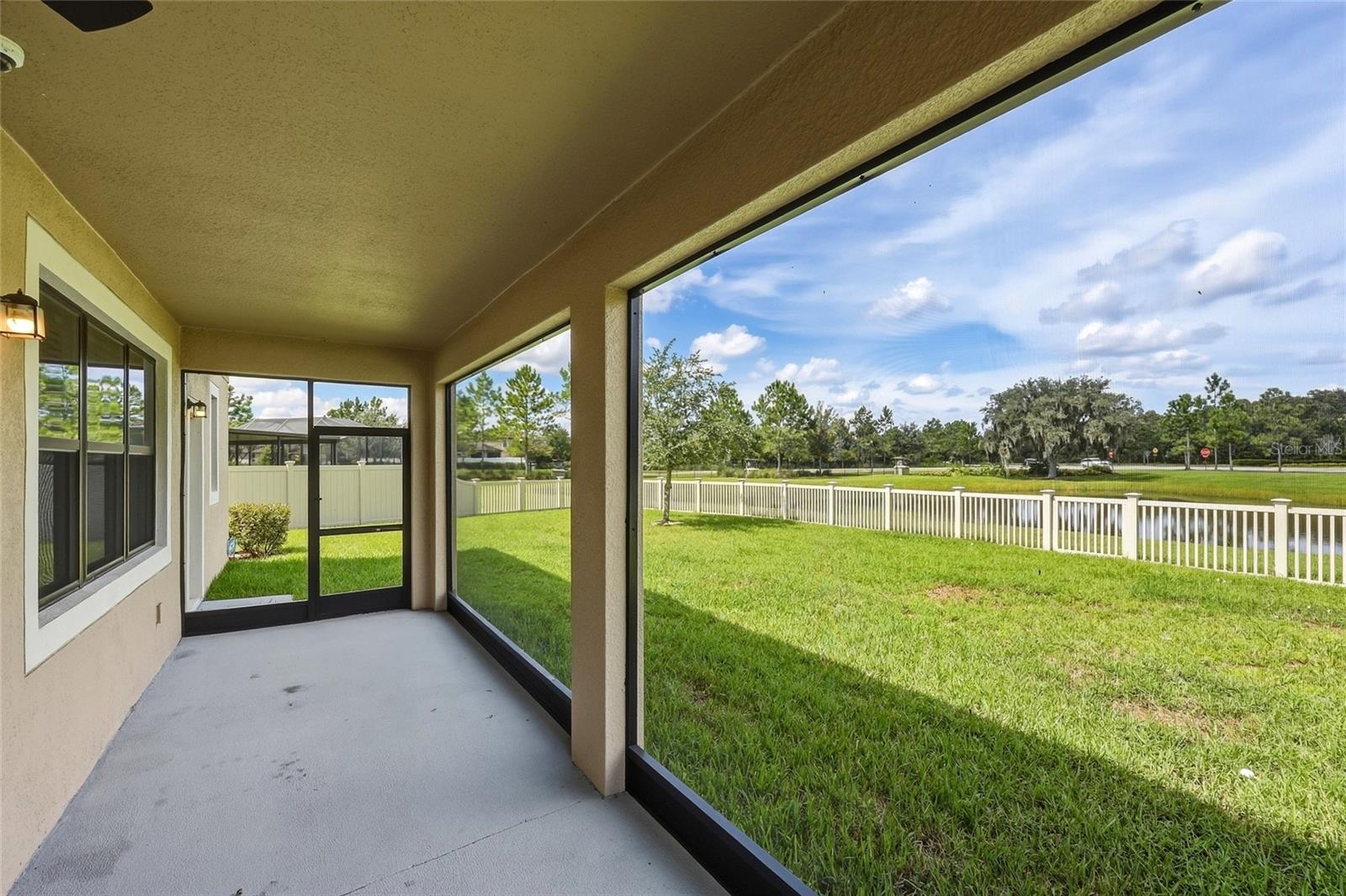 10702 PLEASANT KNOLL DR — photo 38