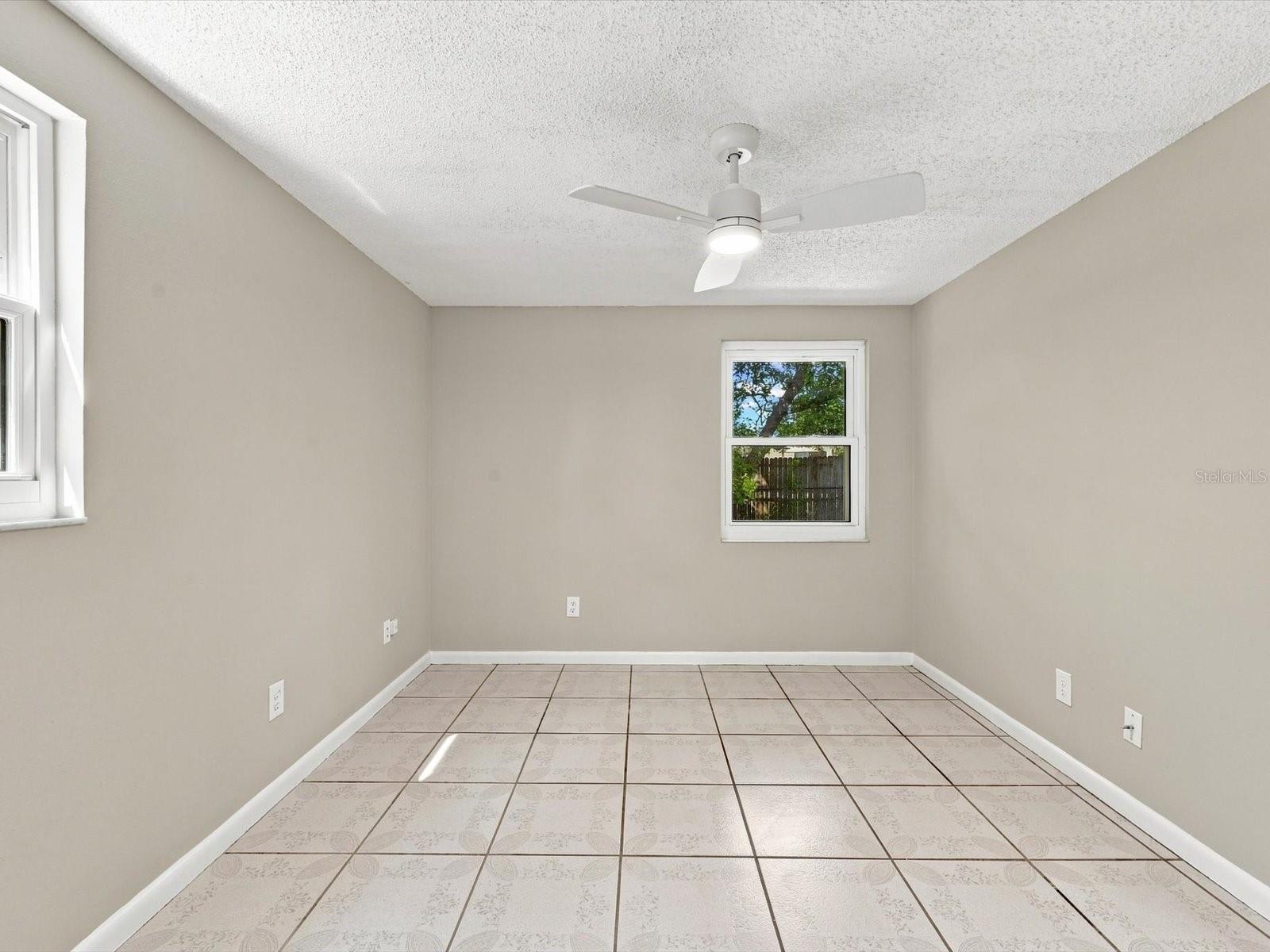 6002 FIREFLY LN — photo 23