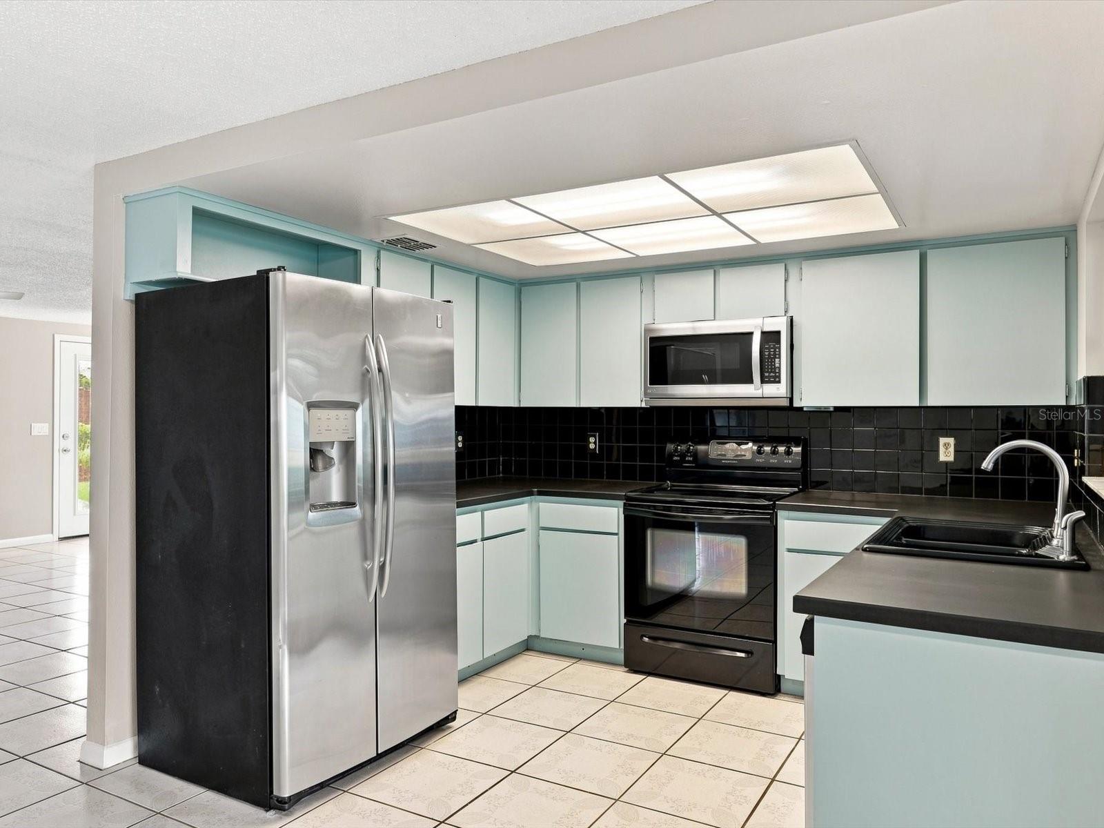 6002 FIREFLY LN — photo 10