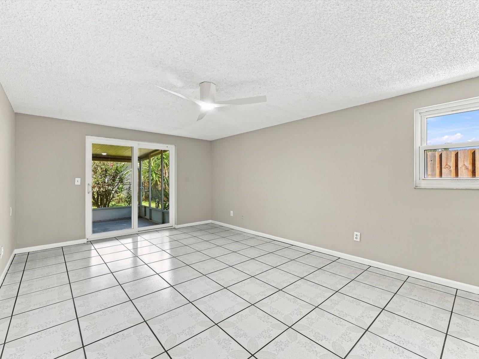 6002 FIREFLY LN — photo 18