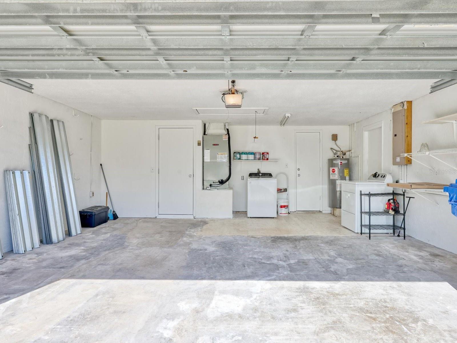 6002 FIREFLY LN — photo 31