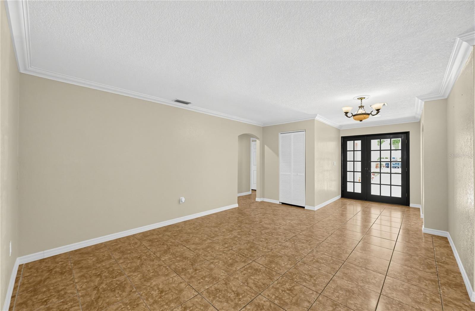 915 SEMINOLE BLVD — photo 7