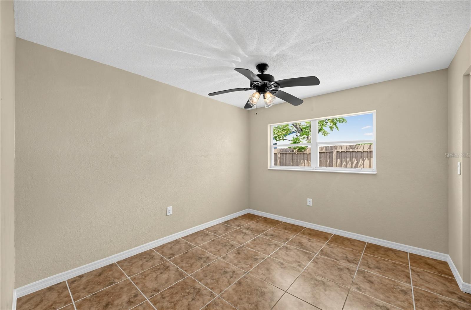 915 SEMINOLE BLVD — photo 16