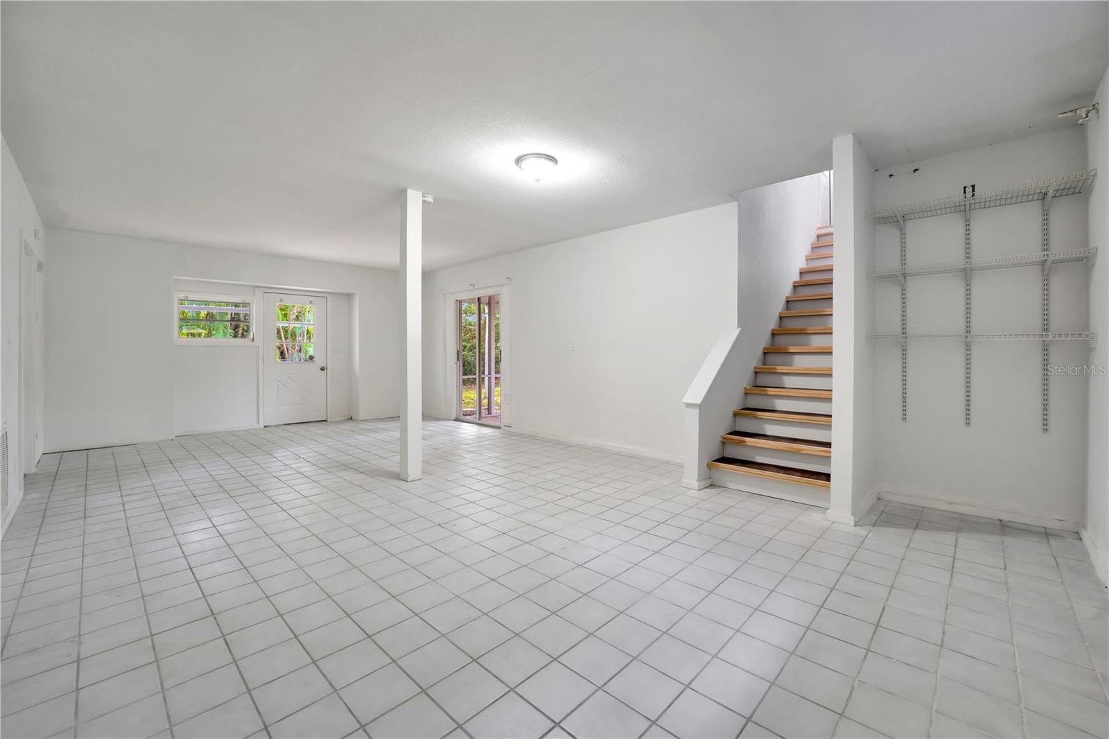 631 HARBOR AVE — photo 4