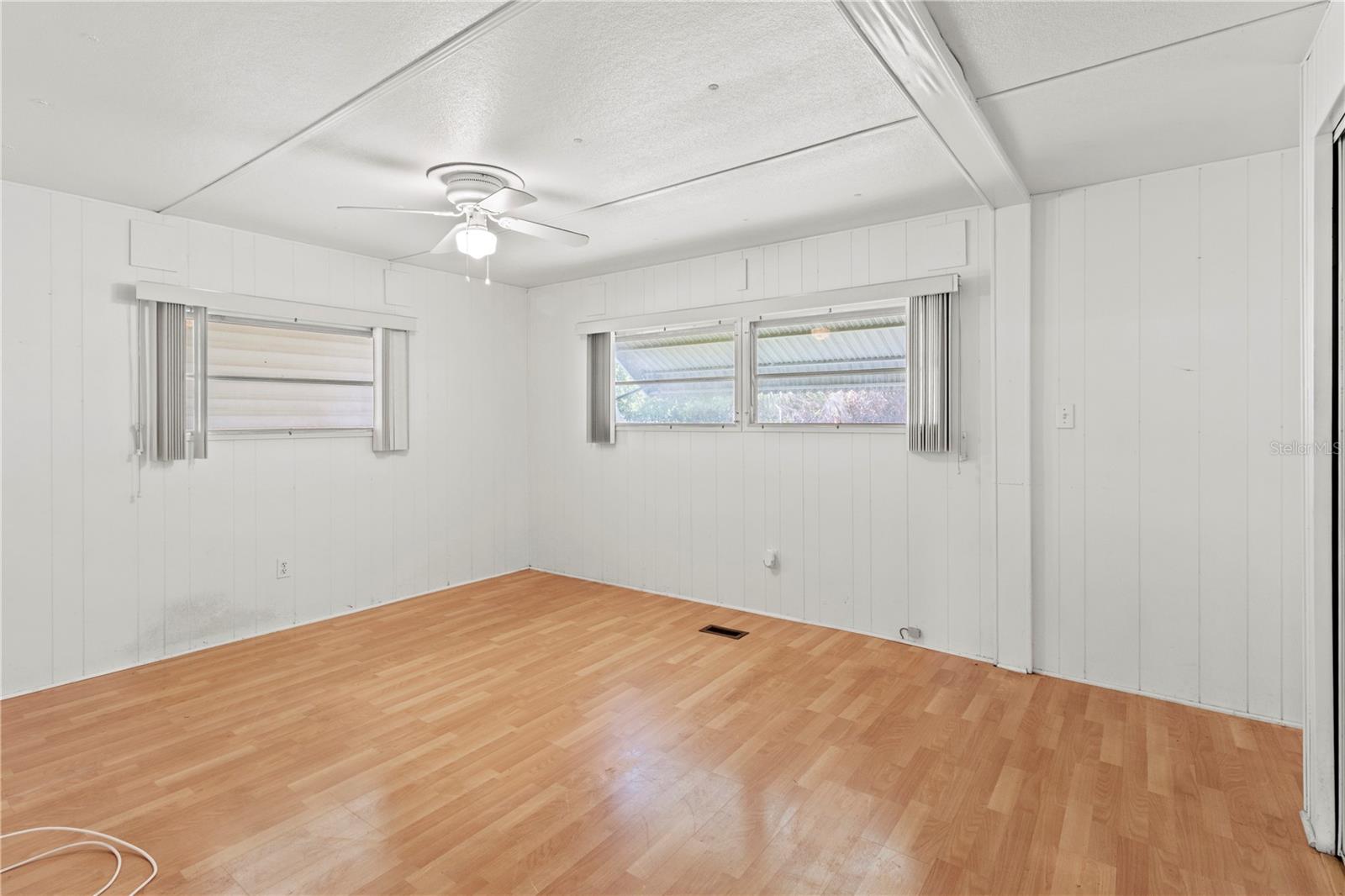 6609 NEW JERSEY ST — photo 52