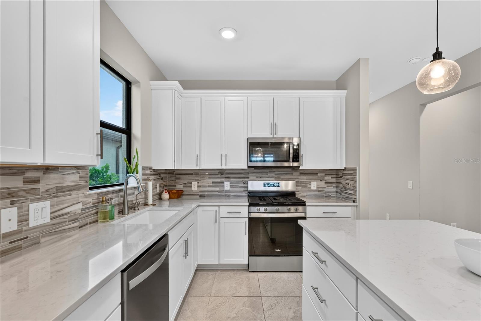 6204 FISH EAGLE CT — photo 12