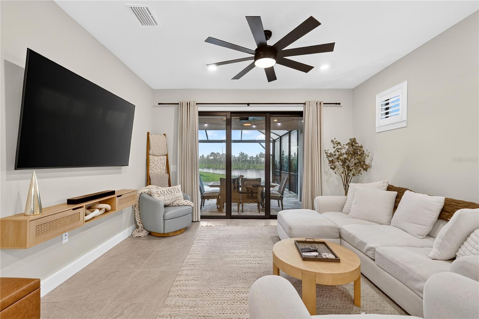 6204 FISH EAGLE CT — photo 3