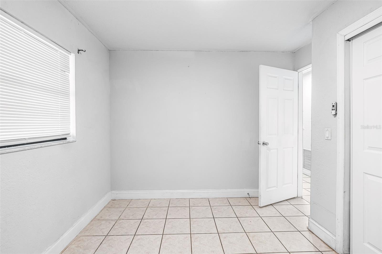 6524 LA MESA CIR — photo 21