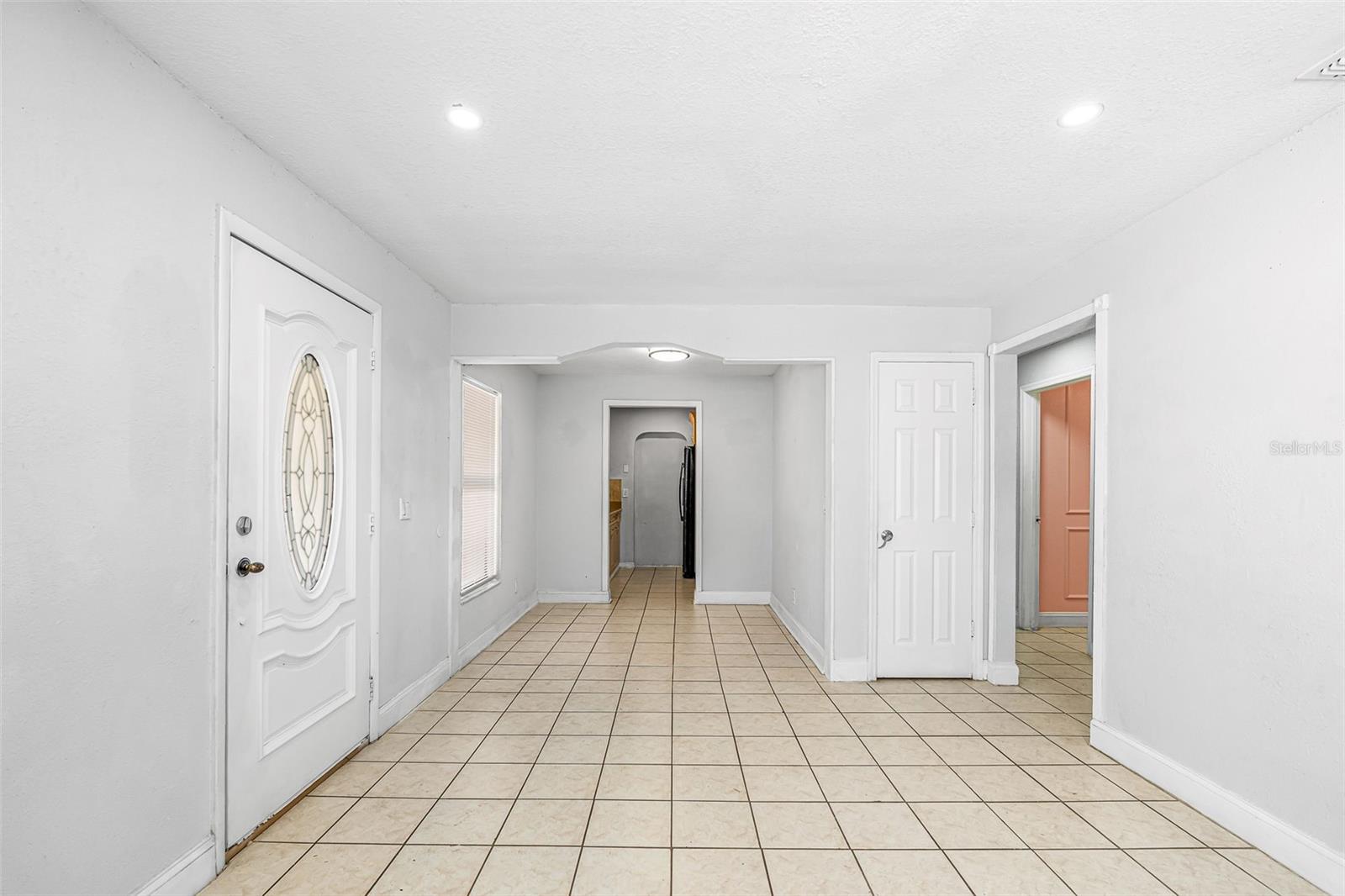 6524 LA MESA CIR — photo 6