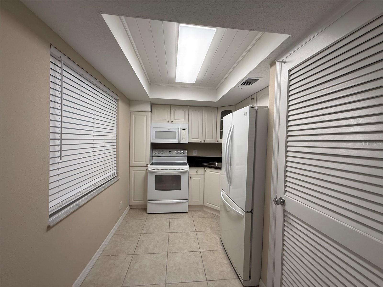 11700 PARK BLVD #106 — photo 10