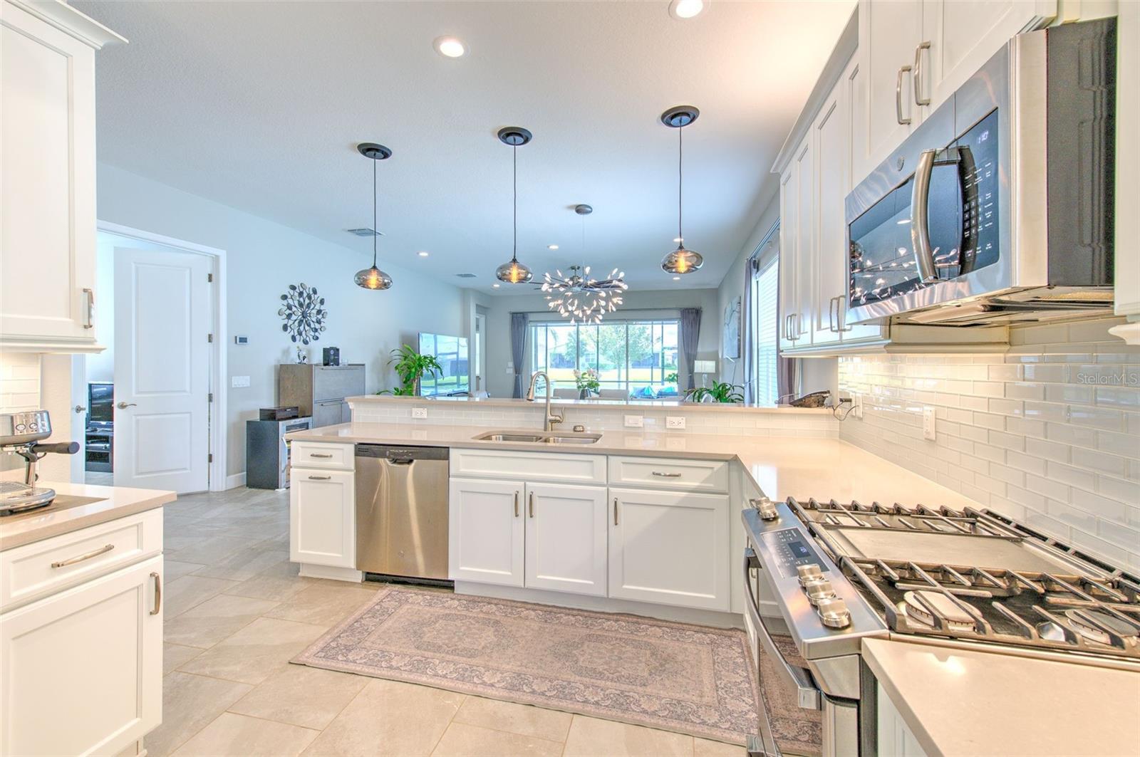 4836 SEVILLA SHORES DR — photo 9