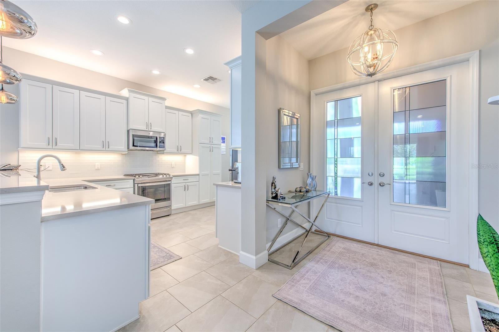 4836 SEVILLA SHORES DR — photo 6