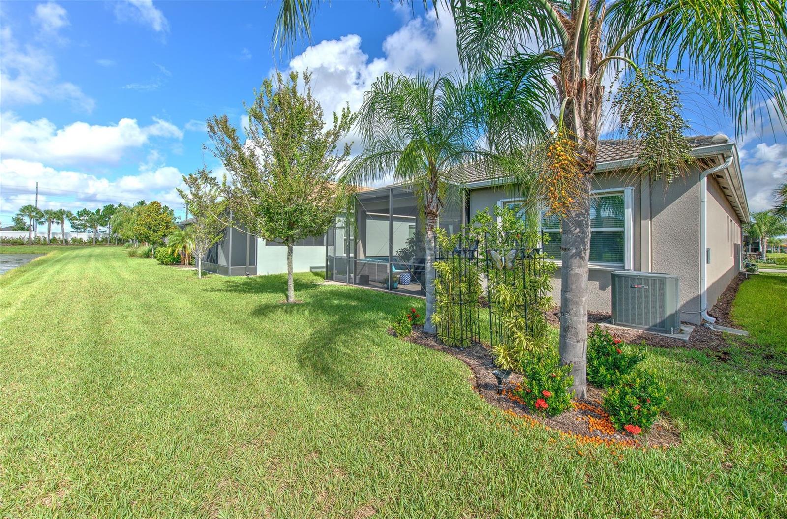 4836 SEVILLA SHORES DR — photo 36