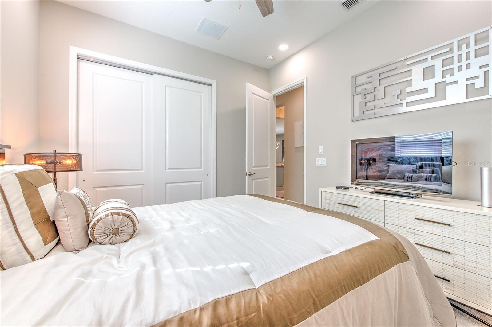 4836 SEVILLA SHORES DR — photo 22