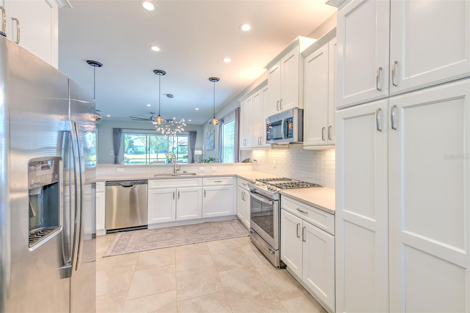 4836 SEVILLA SHORES DR — photo 10