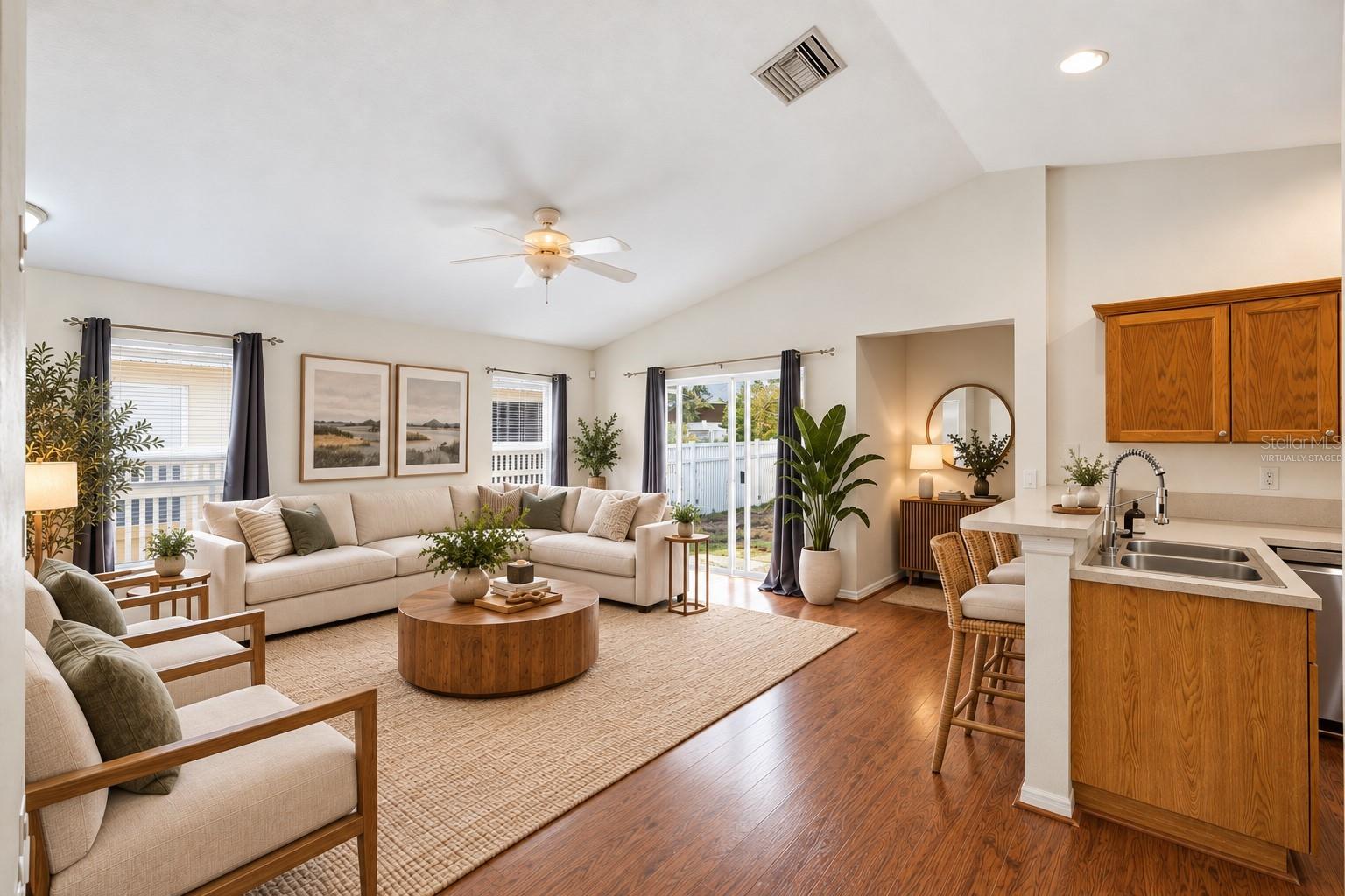 11426 BAY GARDENS LOOP — photo 5