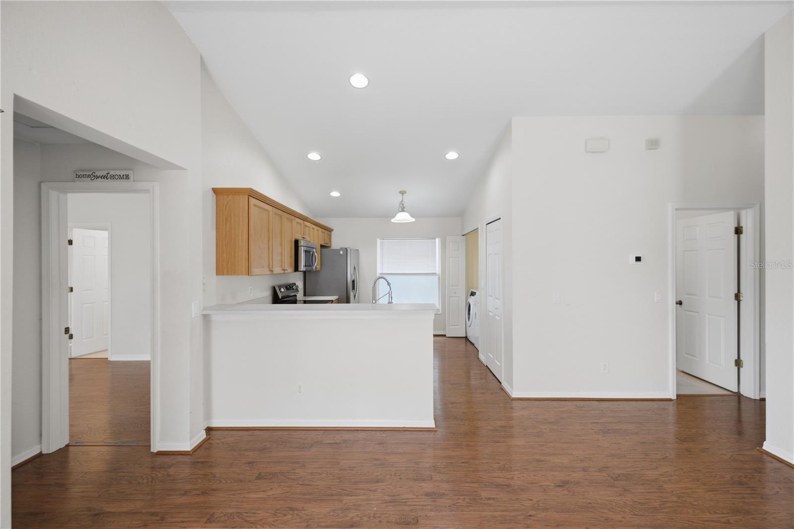 11426 BAY GARDENS LOOP — photo 8
