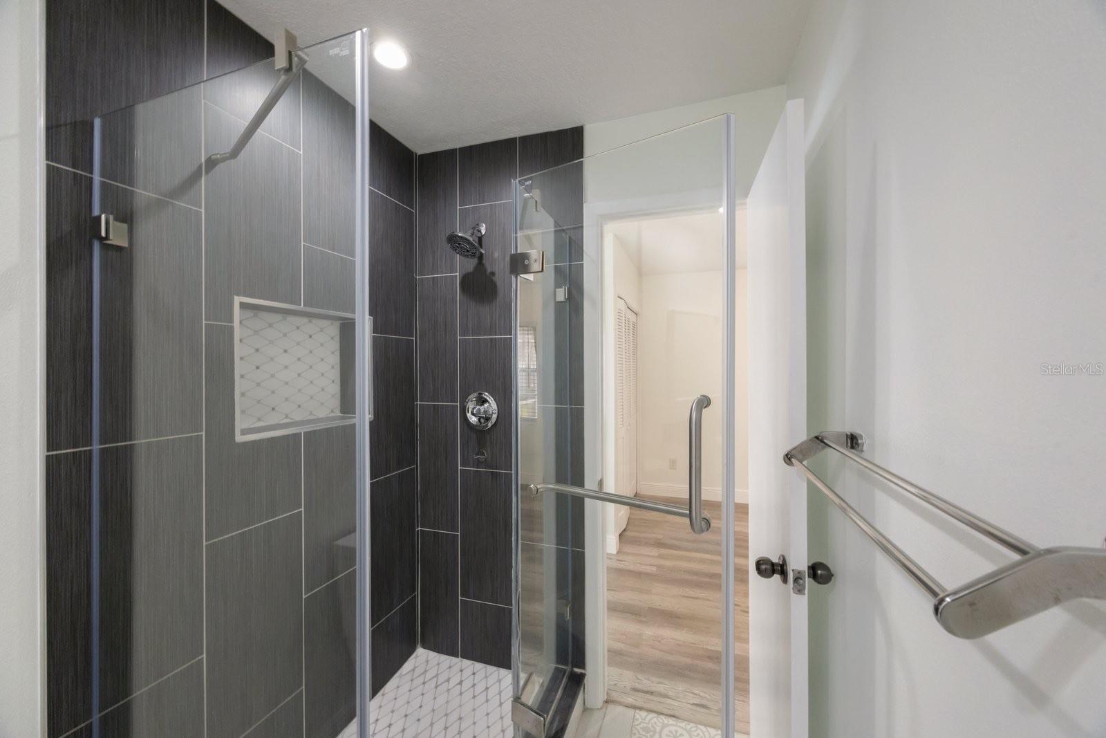 16132 COUNTRY CROSSING DR — photo 22
