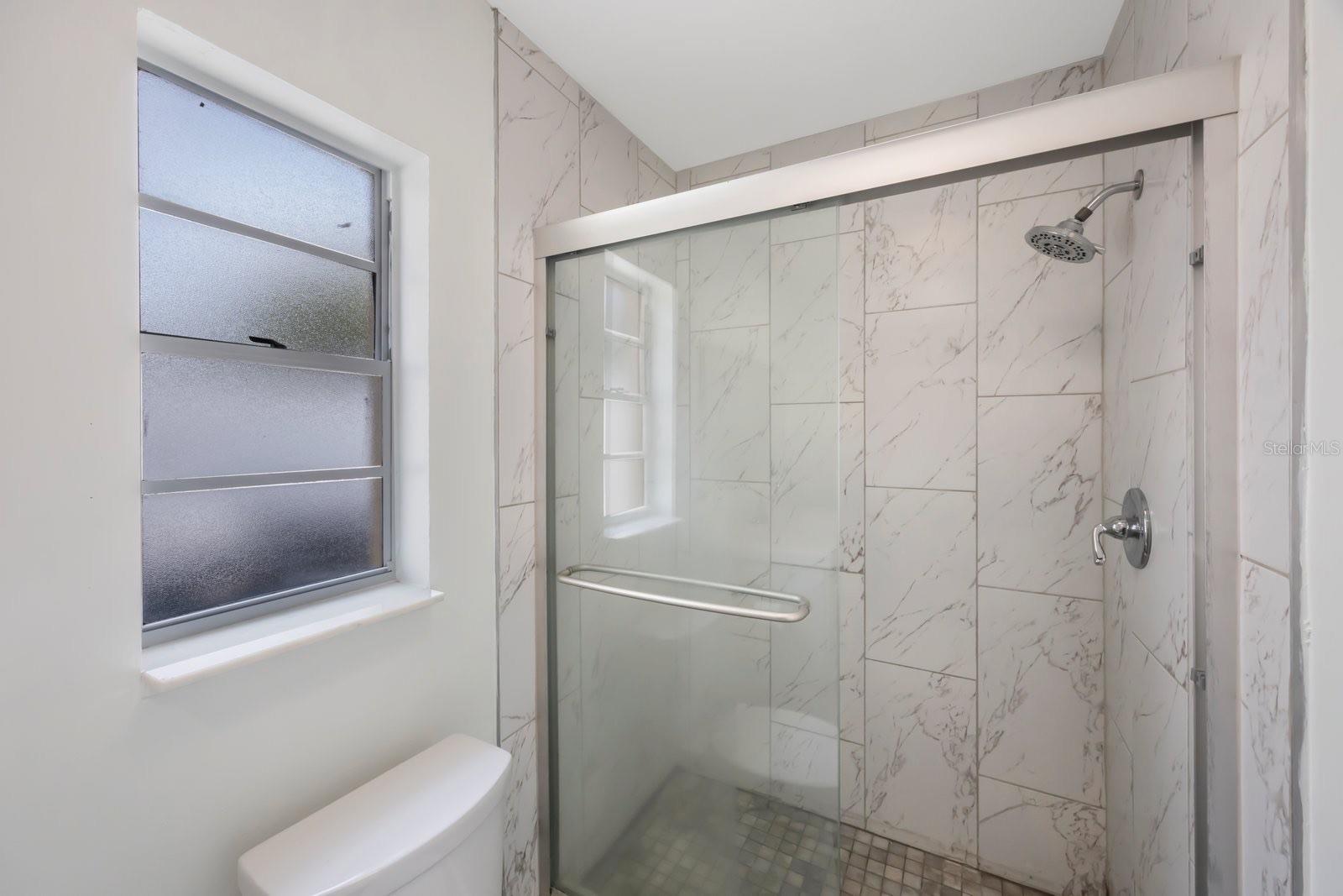 16132 COUNTRY CROSSING DR — photo 14