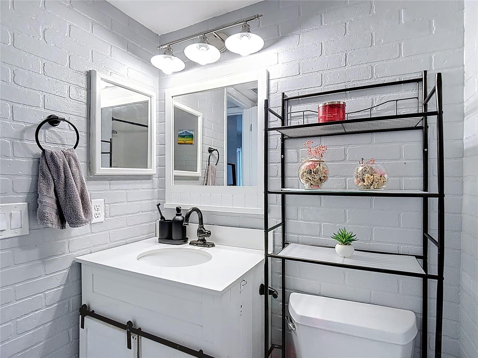 5722 BISCAYNE CT #304 — photo 43