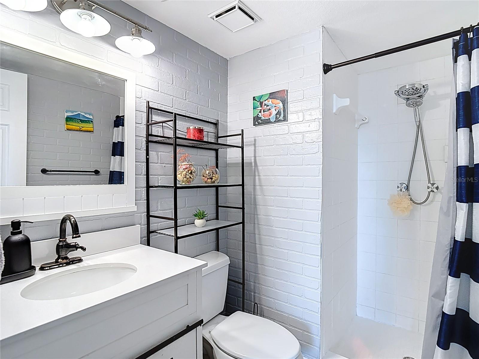 5722 BISCAYNE CT #304 — photo 41