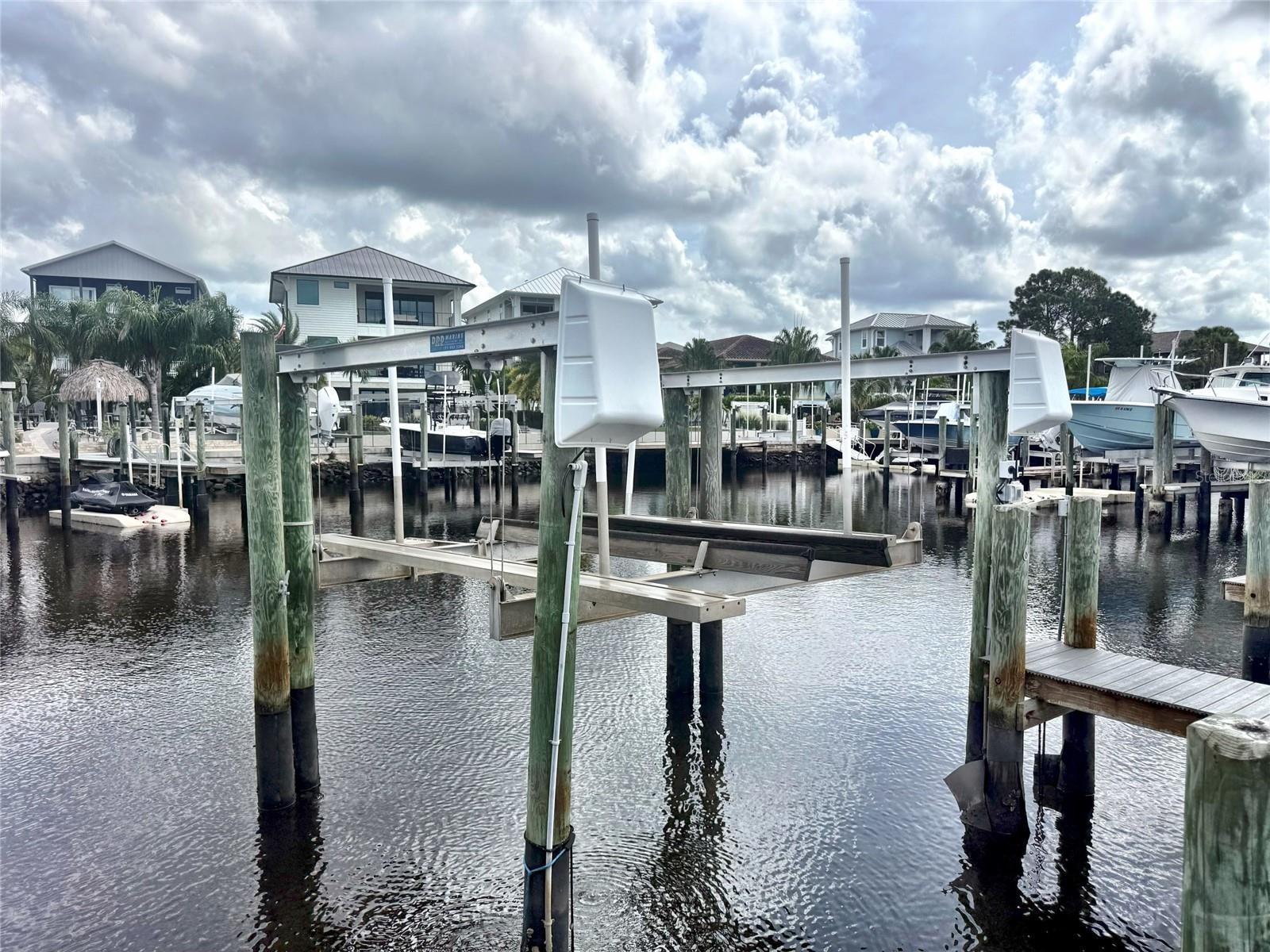 5722 BISCAYNE CT #304 — photo 98